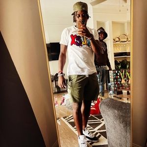 Meet your Posher, Cary